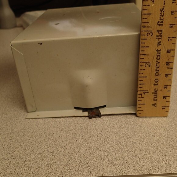 Metal Enclosure Box - Picture 2 of 7